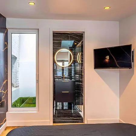 Orion Apartment